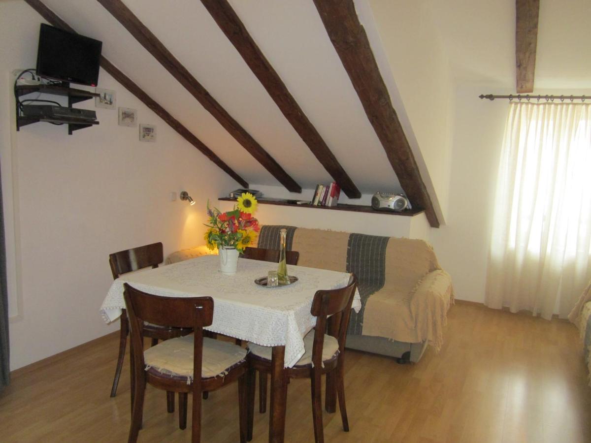 Apartments By The Sea Komiza, Vis - 8533 Exterior foto