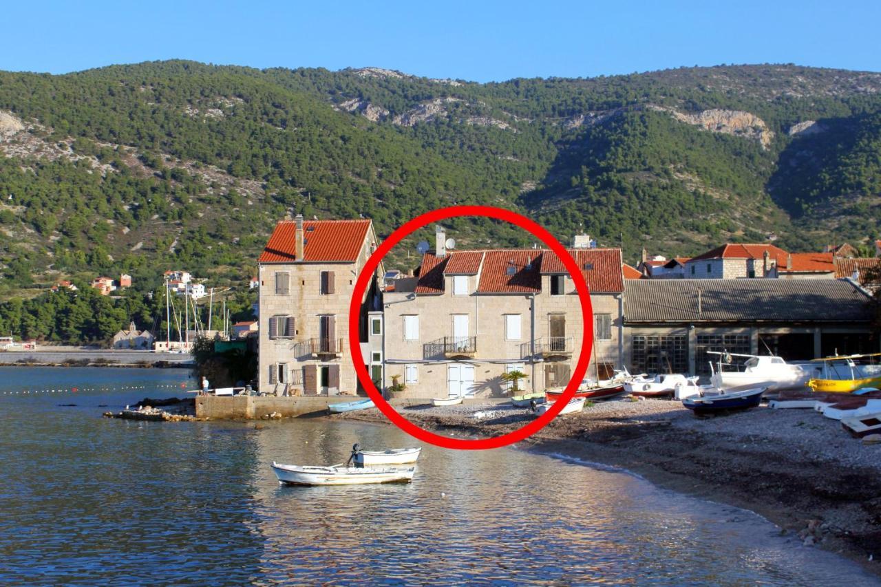 Apartments By The Sea Komiza, Vis - 8533 Exterior foto